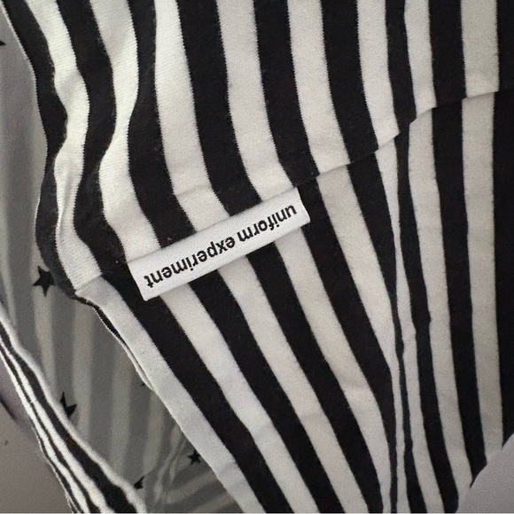 UNIFORM EXPERIMENT x FRAGMENT sz 1 S Reversible Tshirt White Striped Black Star - Picture 7 of 13